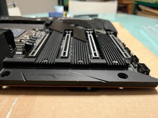 Gigabyte TRX40 Aorus Xtreme rev. 1.1