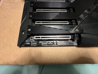 Gigabyte TRX40 Aorus Xtreme rev. 1.1