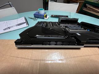 Gigabyte TRX40 Aorus Xtreme rev. 1.1