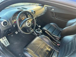 Audi TT 2002 tel 666217952