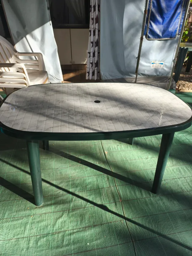 Mesa de jardín de plástico reco