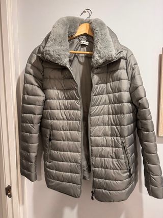 Chaqueta plumífero gris perla T.46