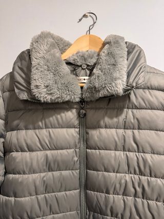 Chaqueta plumífero gris perla T.46
