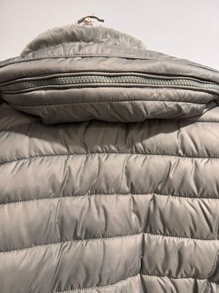 Chaqueta plumífero gris perla T.46