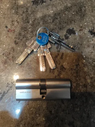 Bombín Seguridad TESA Serie T60