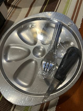 Plato acero para comer ostra cuchillo y tenedores