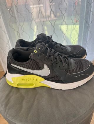 Scarpe Nike Air Max nere e gialle