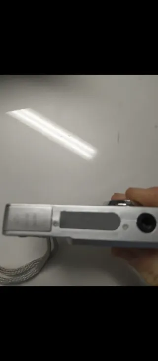 Cámara Digital i-Joy 12.0 MP sin estrenar