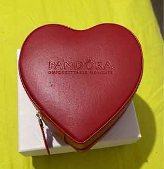 Lote Merchandising Pandora