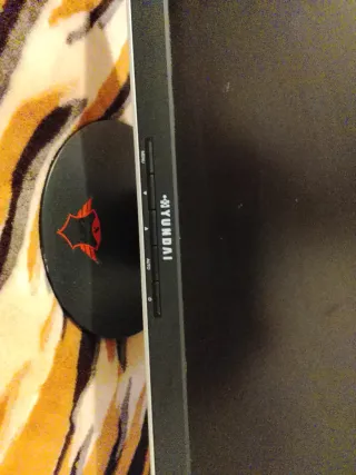 Monitor Hyundai it corp N90