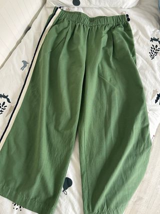 Pantalón palazzo verde Primark talla L