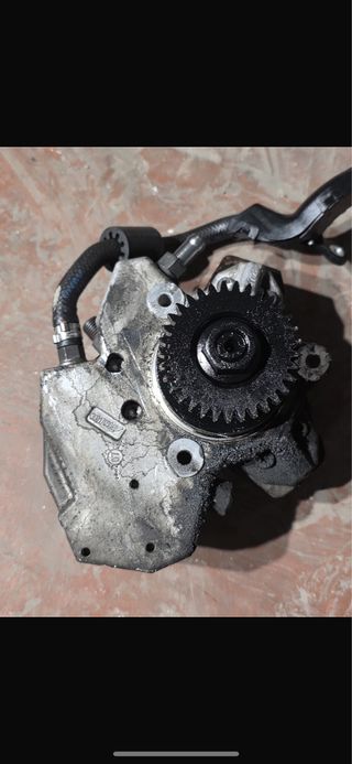 Bomba Inyector Mercedes 320 CDI