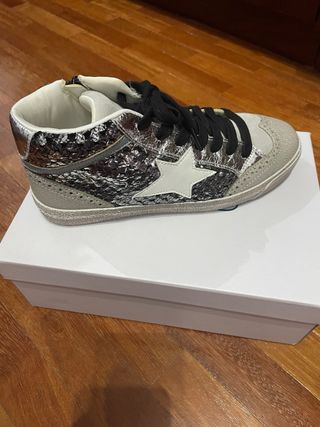 Zapatillas Findlay Plata y Blanco Talla 36