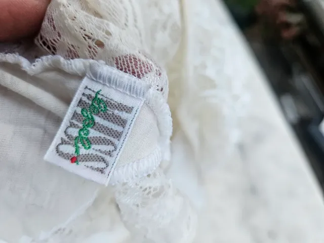 Body pizzo bianco davanti e liscio dietro