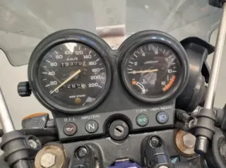 Honda CB500 año 2000.