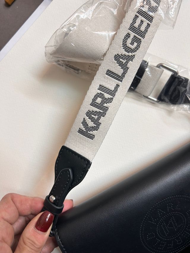Bolso Karl Lagerfeld Negro y Blanco