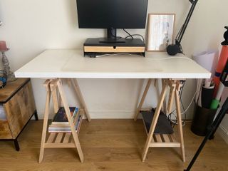 Escritorio IKEA regulable