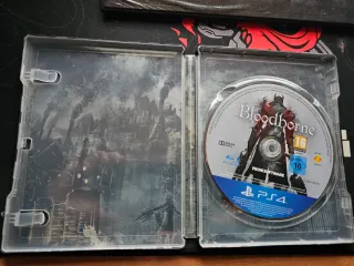 Bloodborne Steelbook Edición PS4/PS5