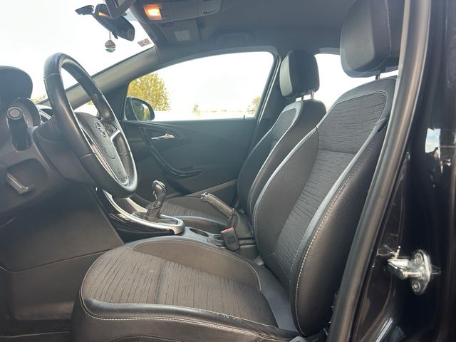 Opel Astra 1.6CDTI 110CV AŃO 2015 ETIQ C