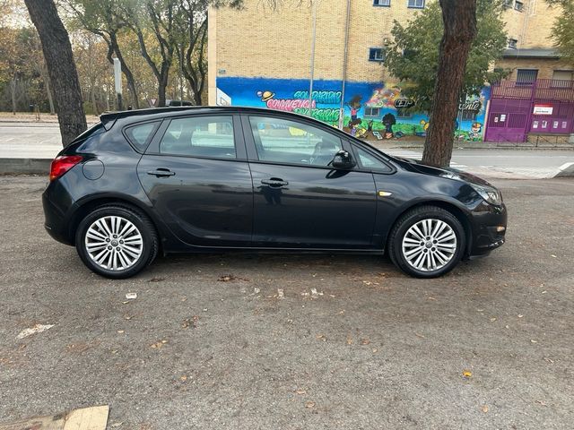 Opel Astra 1.6CDTI 110CV AŃO 2015 ETIQ C