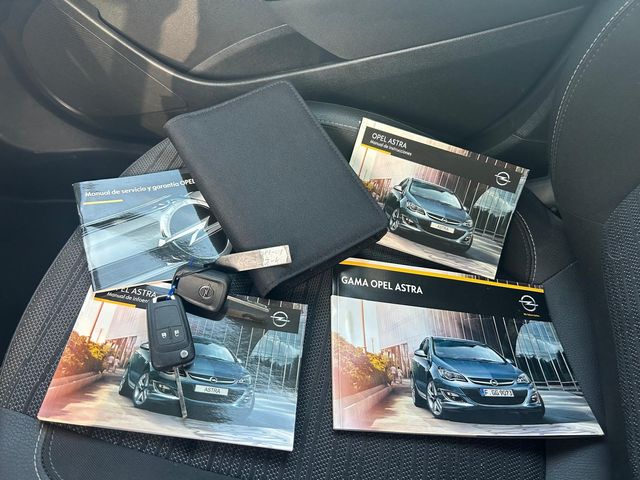Opel Astra 1.6CDTI 110CV AŃO 2015 ETIQ C