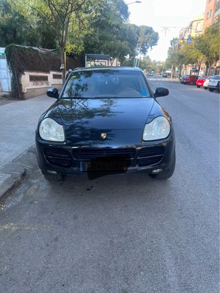 Porsche Cayenne 2003