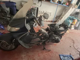 Suzuki Burgman 400 Despiece