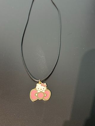 Colgante Hello Kitty con Lazo Rosa Dorado