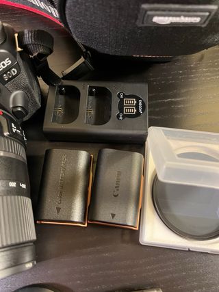 Kit Fotocamera Canon 80D + Tamron 16-300 + Manfrot