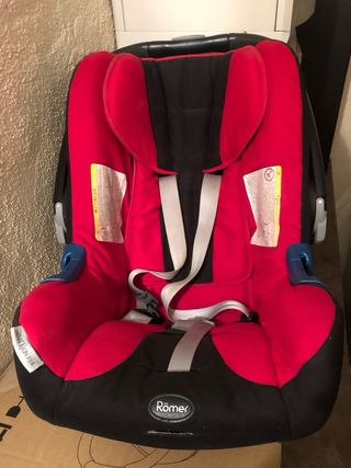 CARRO COMPLETO BEBÉ,CAPAZO Y MAXICOSI BRITAX RÖMER