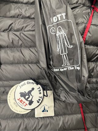 Plumas JOTT mujer gris