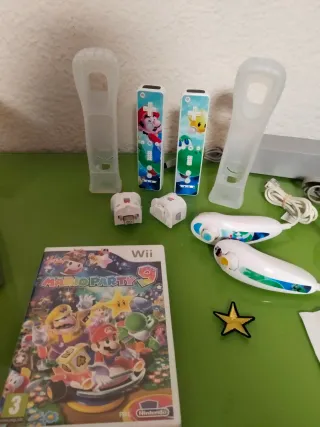 Consola Wii Blanca + Mario Party 9