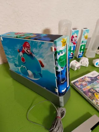 Consola Wii Blanca + Mario Party 9