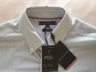 Camisa Tommy Hilfiger Rayas Talla L SIN ESTRENAR