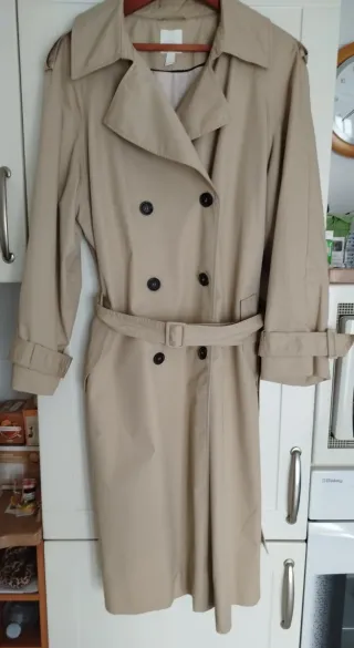 Gabardina larga beige