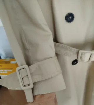 Gabardina larga beige