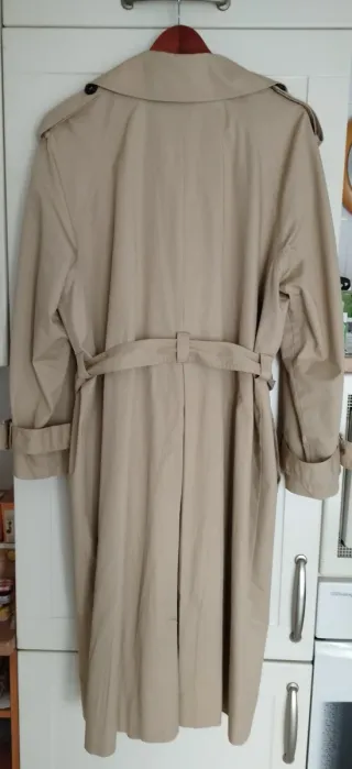 Gabardina larga beige