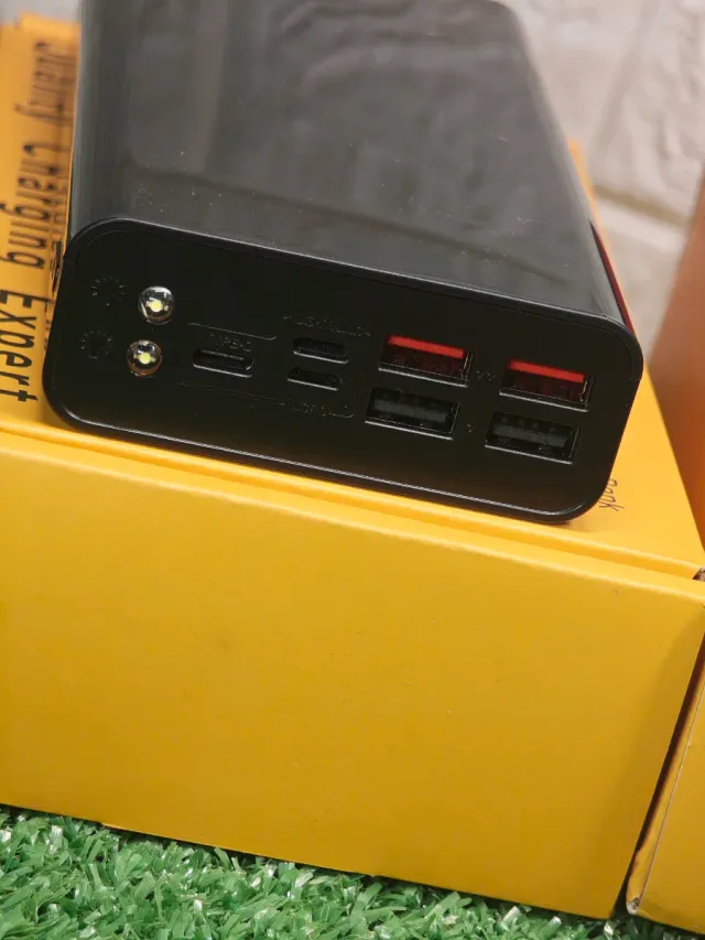 Banco de energia Hinno 5 modelos de 50000 Ah