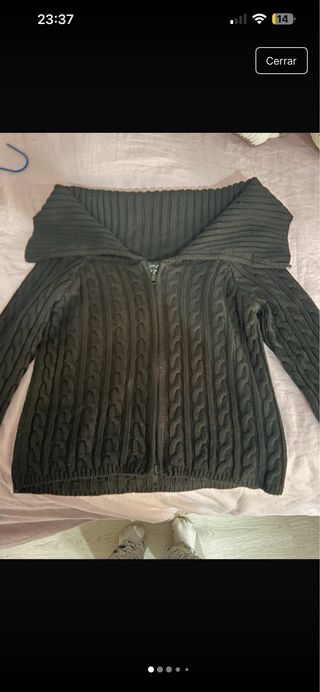 Jersey Stradivarius marrón usado una vez