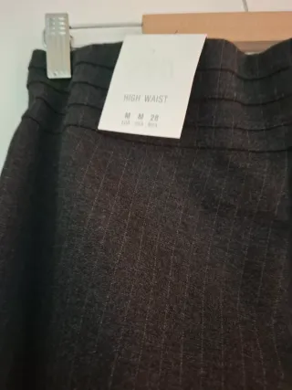 Pantalón Zara Nuevo a estrenar con etiqueta.
