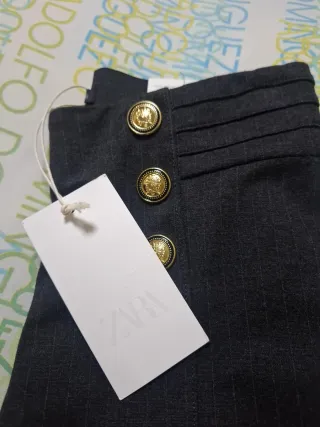 Pantalón Zara Nuevo a estrenar con etiqueta.