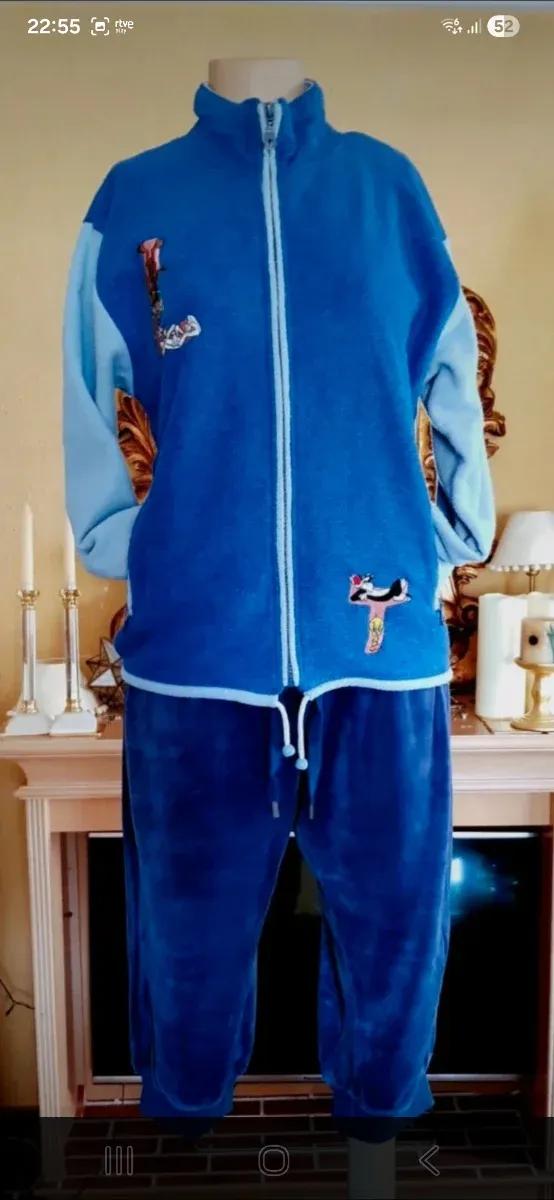 Jaqueta polar azul confortável e divertida