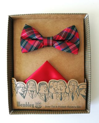 Juego Pajarita y Pañuelo Wembley Rojo