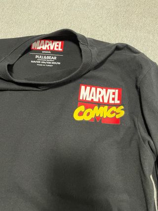 Camiseta Marvel Manga Larga Negra