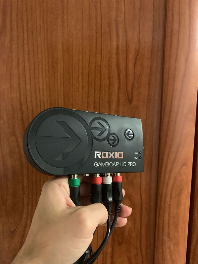 Capturadora Roxio GameCap HD Pro Negra