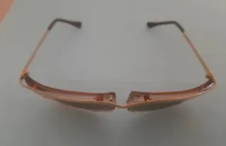 Gafas de sol vintage doradas y marrones