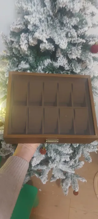 Scatola porta orologi in legno con coperchio trasp