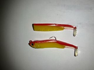 Vinilos de pesca Black Minnow (2 unidades)