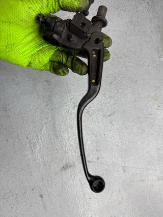 Maneta Embrague KTM Duke 390 2014 y Soporte