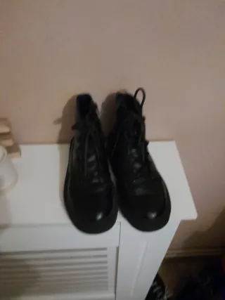 Botas Zara media caña talla 32